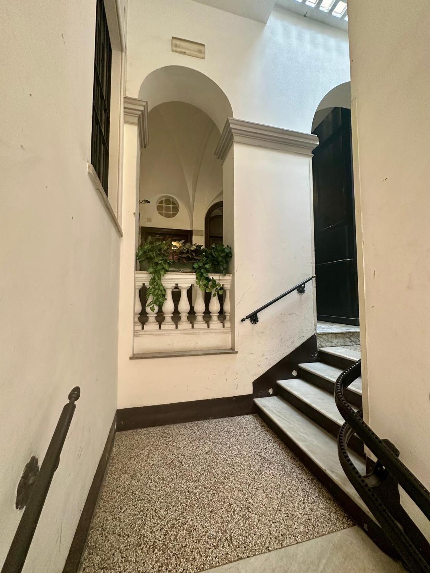 Nazionale Palace Suites Рим Екстер'єр фото