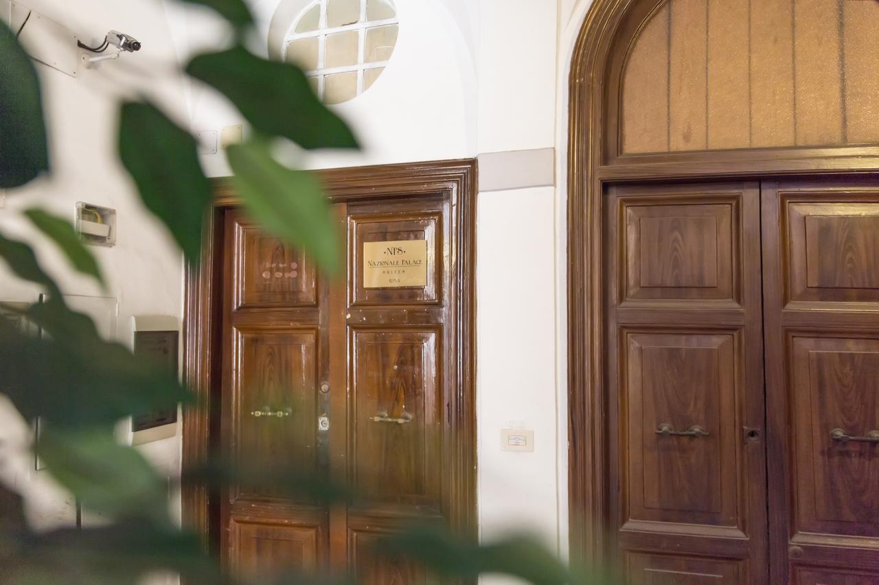 Nazionale Palace Suites Рим Екстер'єр фото
