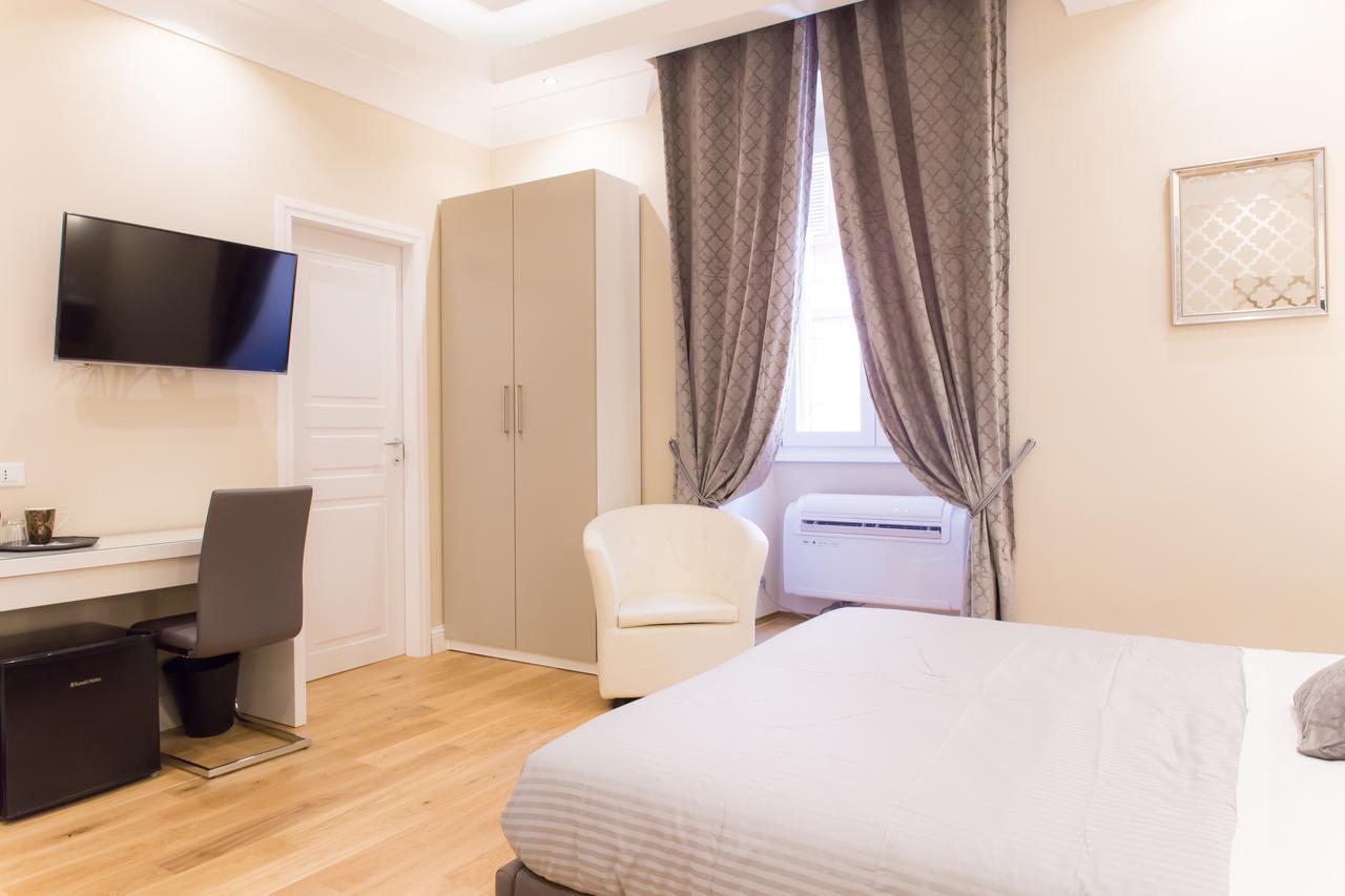 Nazionale Palace Suites Рим Екстер'єр фото