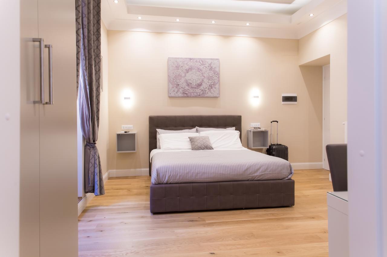 Nazionale Palace Suites Рим Екстер'єр фото