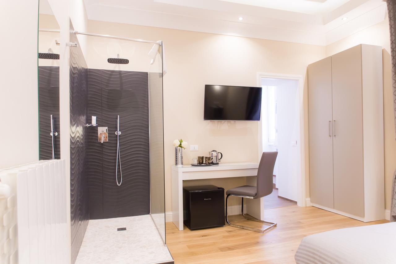 Nazionale Palace Suites Рим Екстер'єр фото
