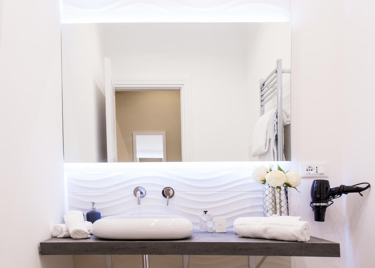 Nazionale Palace Suites Рим Екстер'єр фото